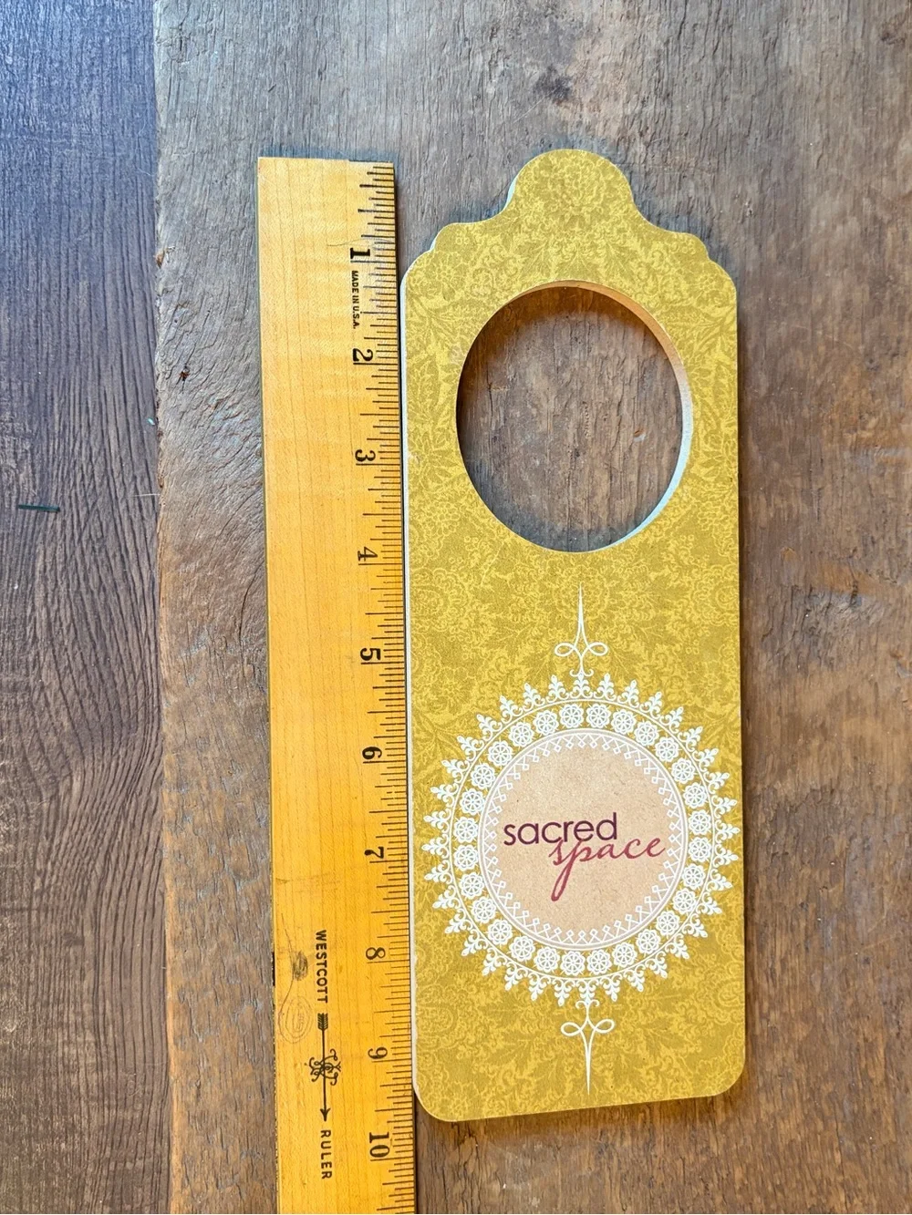 Vintage-Inspired Gold 